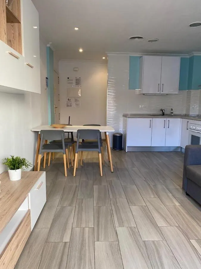 Beach Apartment לה קאלה דה מיחאס